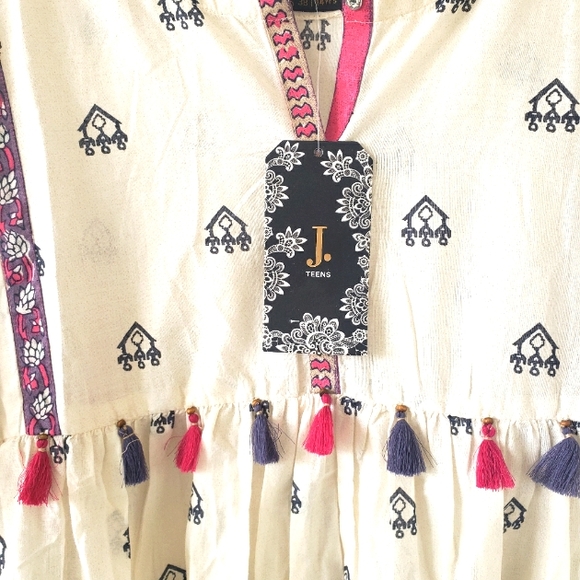 Girls' kurta/dress - Picture 3 of 5